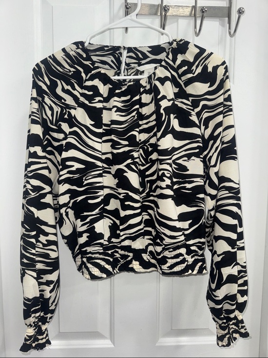 H&M Tops - H&M Black and White Zebra-Print Long Sleeve Blouse